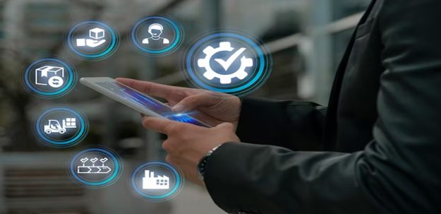 数字化时代的航程：探索达索PLM的智慧飞行